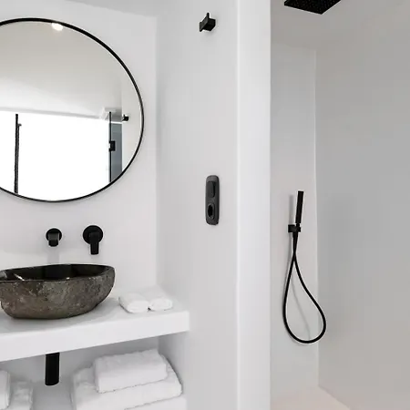 Psarou Black 2 Psarou (Mykonos)